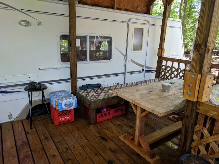 Lee's Cove RV Park 7