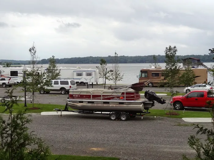 Curley's Cove RV Park 2