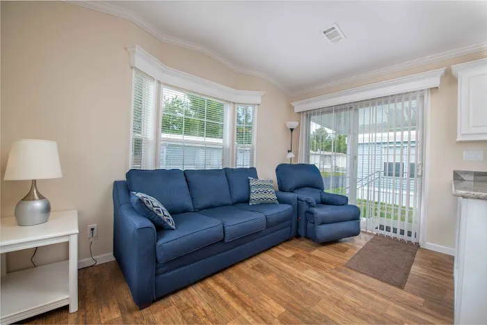Grove Ridge 8