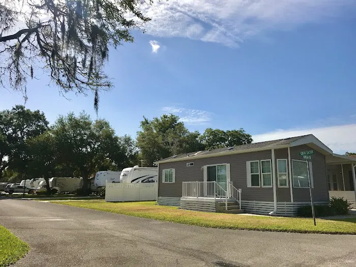 Holiday Haven 5