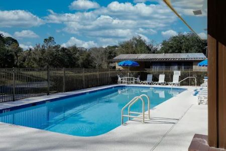 Imperial Oaks Mobile Home Park