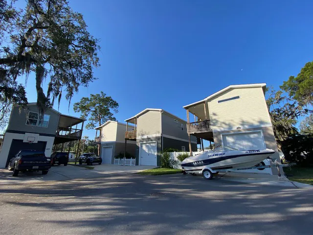 Hudson Springs 1