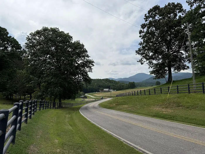 R-Ranch In the Mountains 8