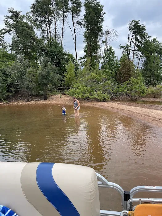 Lake Hartwell RV Park 8