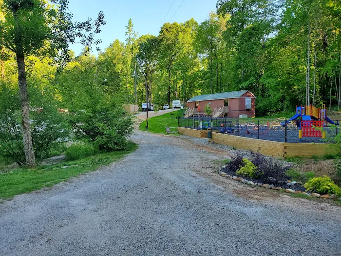 Jenny's Creek Family Campground 7