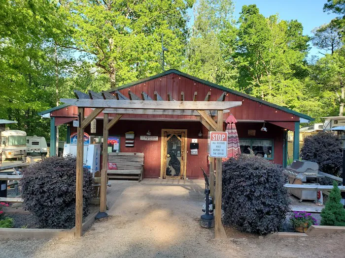 Jenny's Creek Family Campground 9