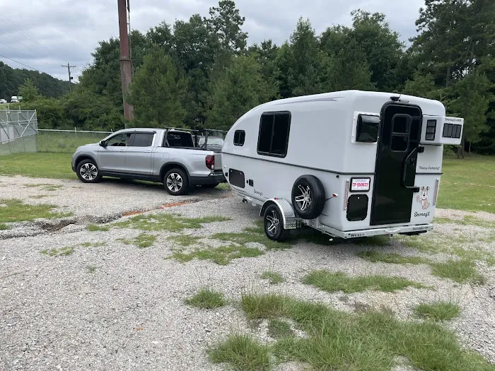 Snoozy II Campers 10