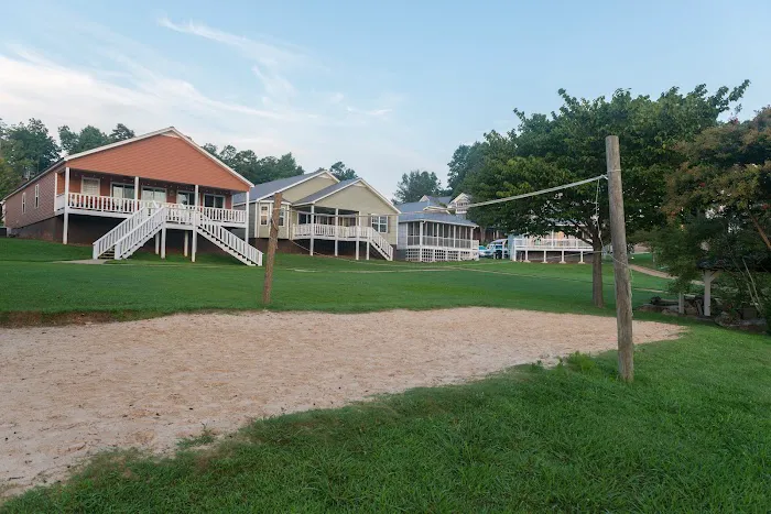 Great Escapes RV Resorts Chesnut Bay 8