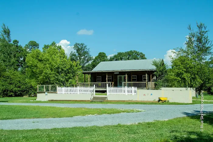 1776 RV & CAMPGROUND 10