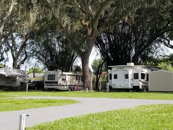 Country Oaks RV Park 8