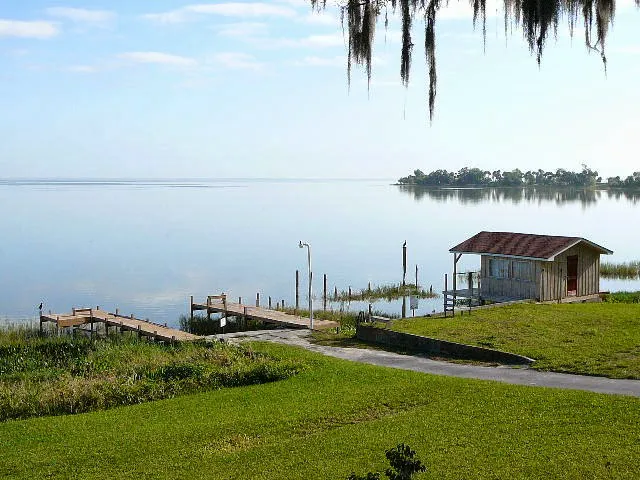 Killarney Mobile Homes & RV Court 3