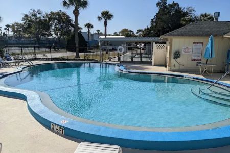 Sundance Lakes RV Resort