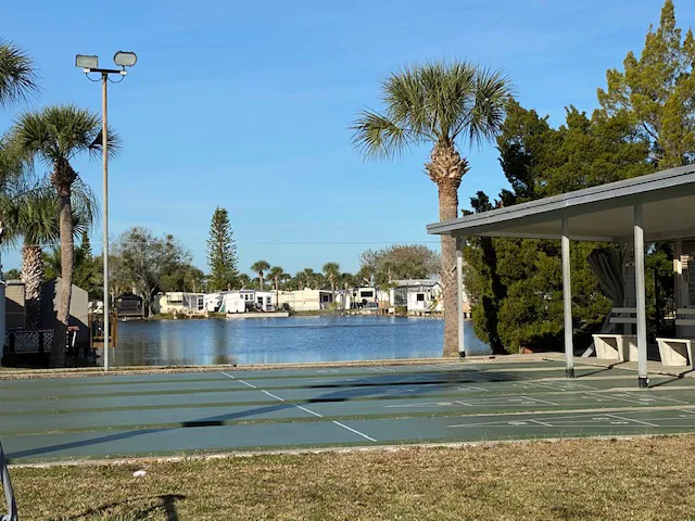 Sundance Lakes RV Resort 4