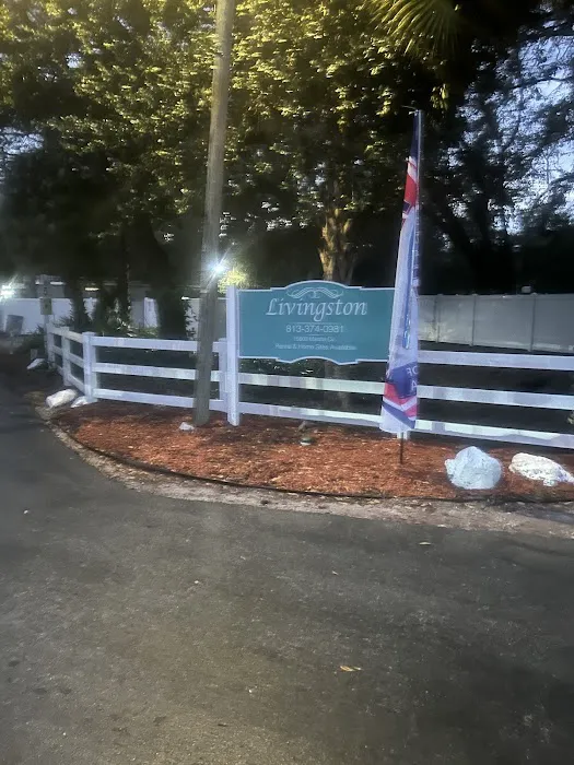 Tropical Mobile Home Park 8