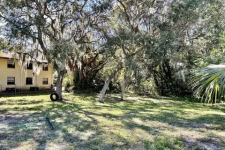 Shady Oaks Mobile Home Park