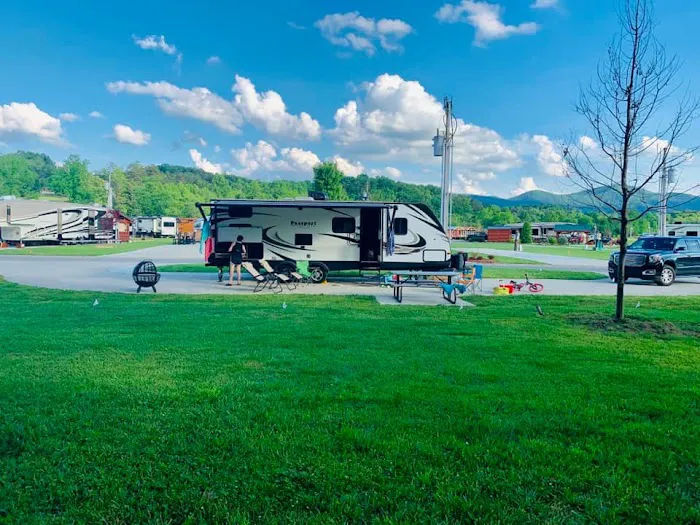 Crossing Creeks RV Resort & Spa 32