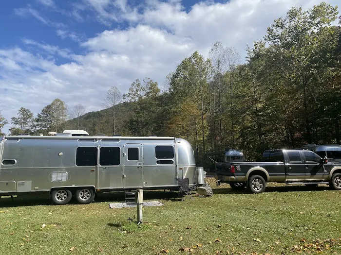 Owls Retreat Campgrounds 22