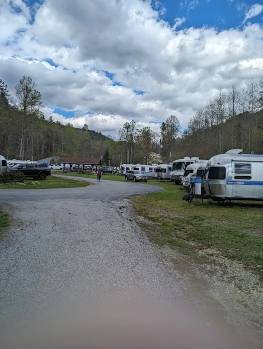 Owls Retreat Campgrounds 23