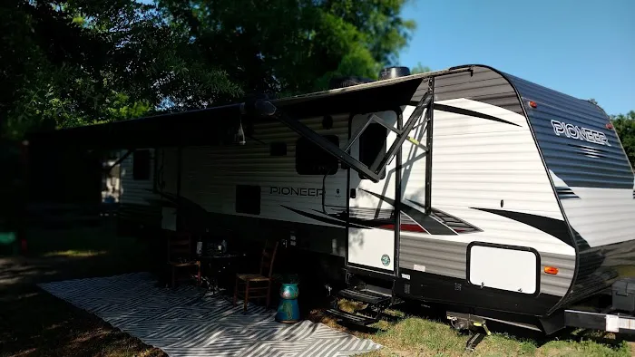 Carolina King Stop & Fish RV Park 2