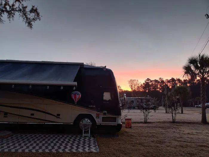 Carolina King Stop & Fish RV Park 1