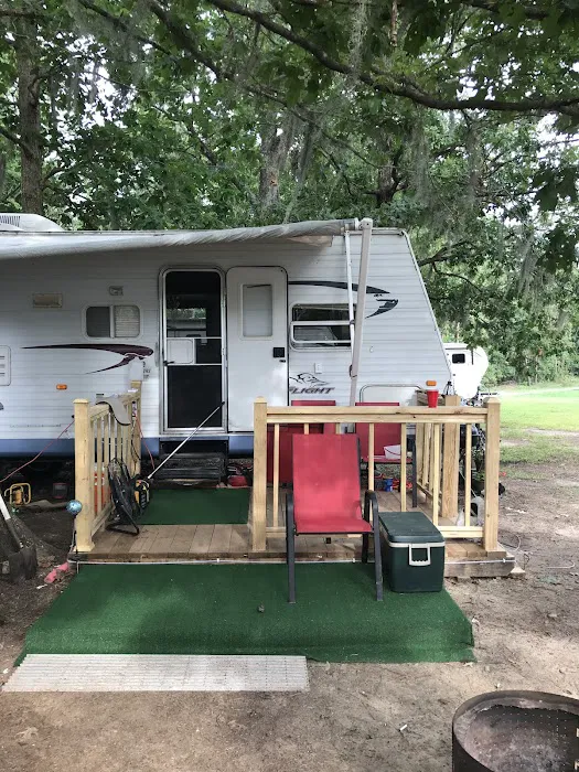Elliott's Landing and Campground 7