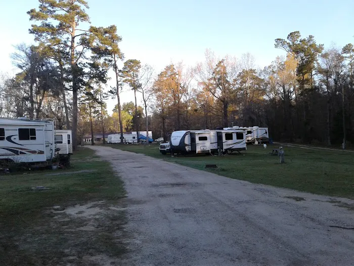 Elliott's Landing and Campground 8