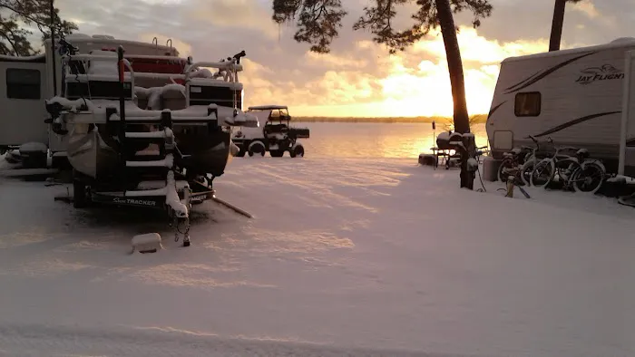 Elliott's Landing and Campground 9