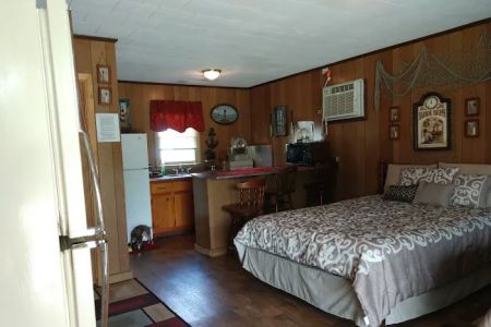 Mac's Camp Landing