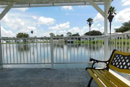 Palm View Gardens RV Resort