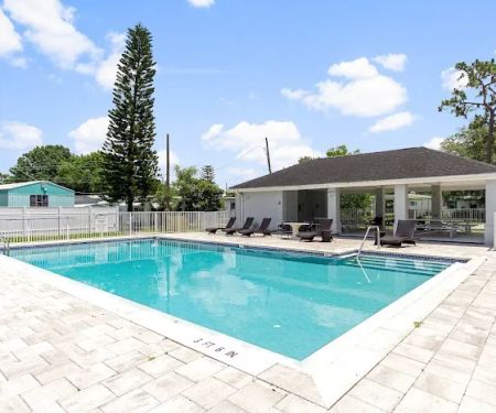 Rose Lake Estates