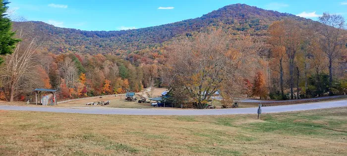 Trackrock Campground & Cabins 14