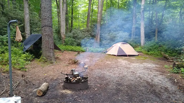 Blue Valley Roadside Camping 3