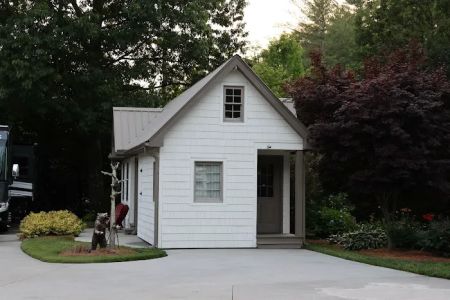 Highlands Hidden Creek RV Resort