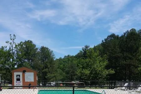 Hiawassee KOA Holiday