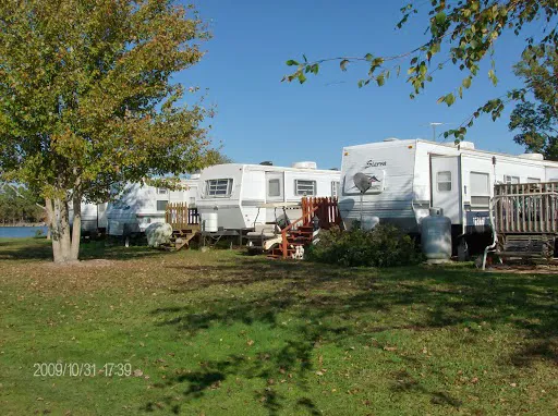 Lighthouse Pointe Family RV Park 10
