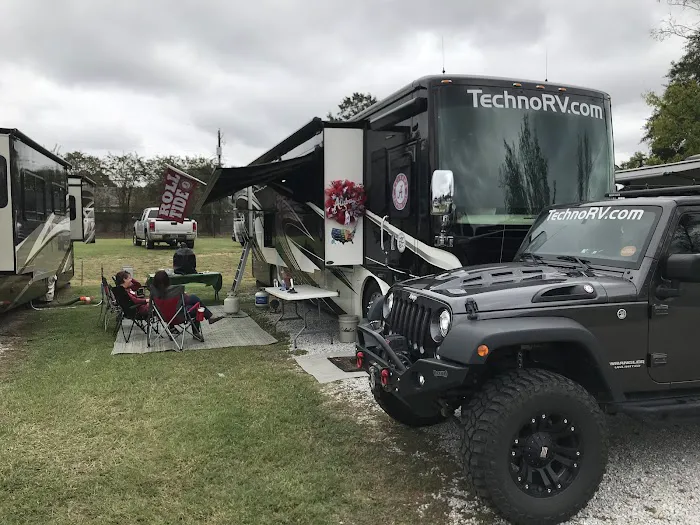 Coaches Corner RV Park 8