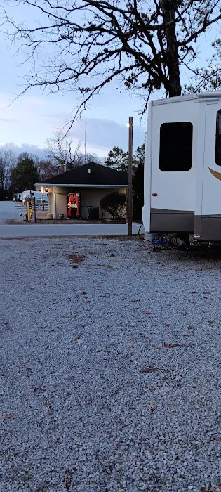 Travel L Campground 1