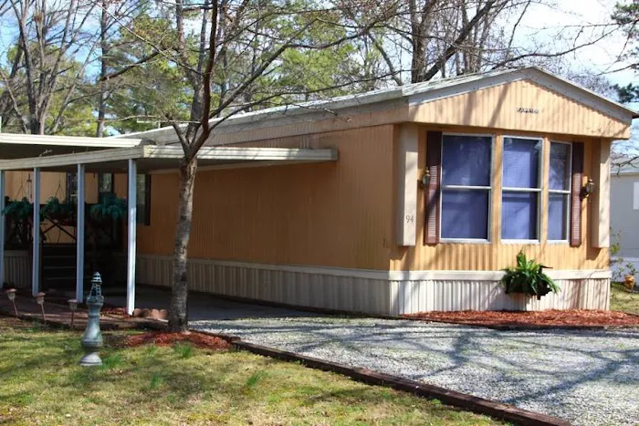 Whispering Pines Mobile Home 3