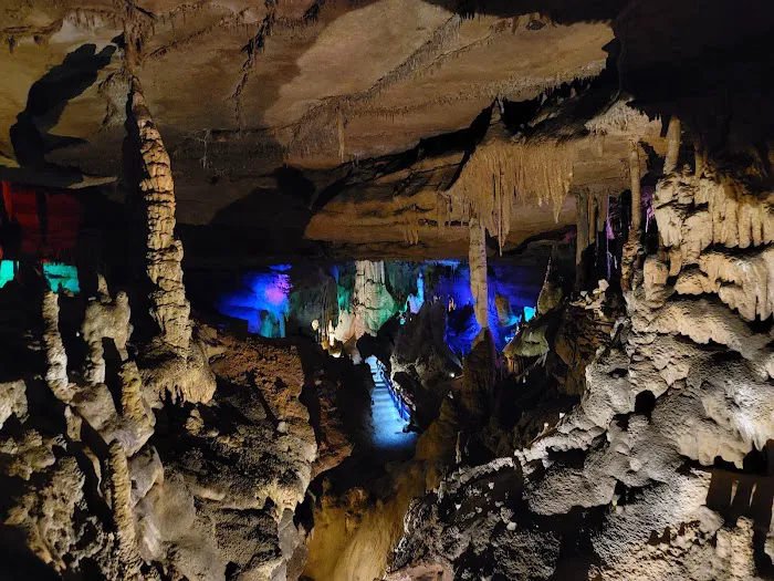 Raccoon Mountain Caverns and Campground 9