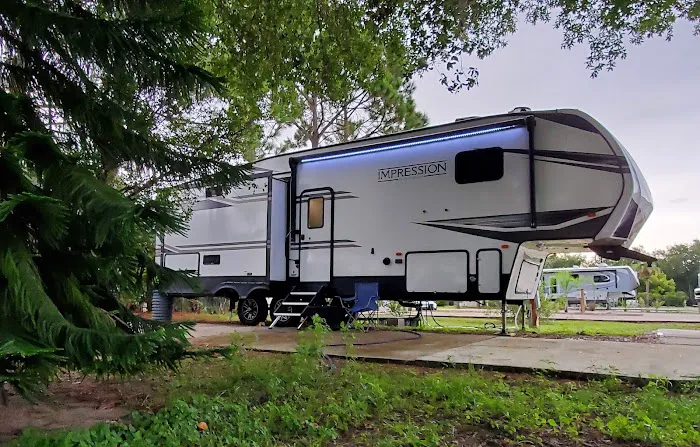 Rainbow Chase RV Resort 10