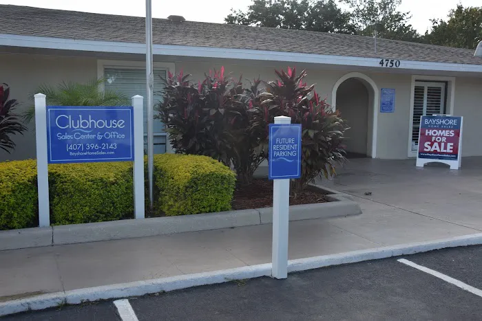 Siesta Lago Manufactured Home Community 10