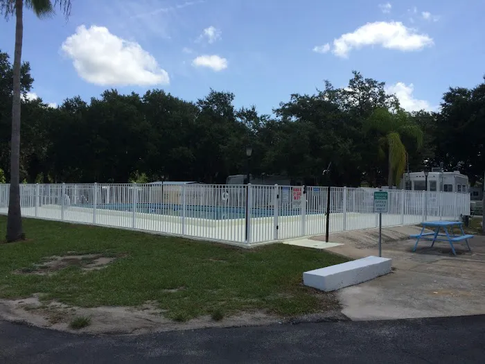 Kissimmee RV Park 8