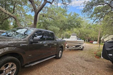 Mosssy Oaks Mobile Home RV Park