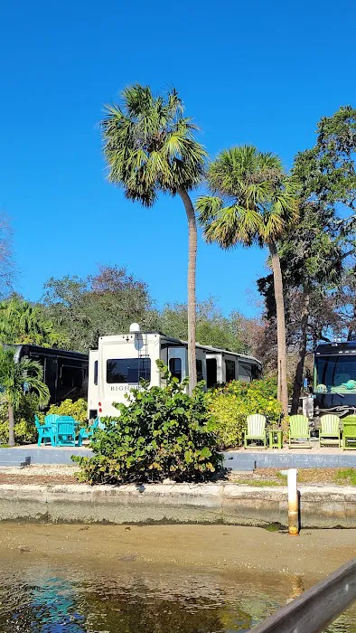 Hickory Point RV Park 10