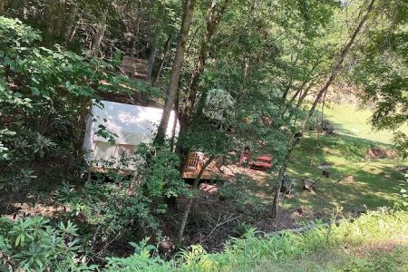 Winedrops Creekside Camping