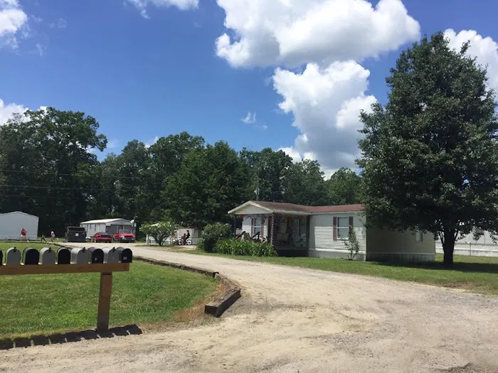 Shanna Lane Mobile Home Community Park 10