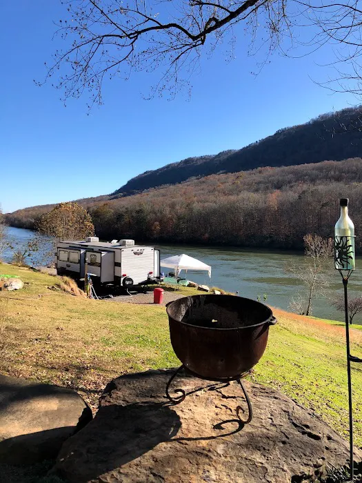 Fireside Camp + Lodge 3