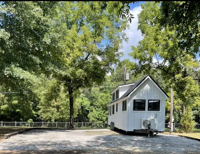 Water's Edge Living RV Park & Tiny Home Village 4