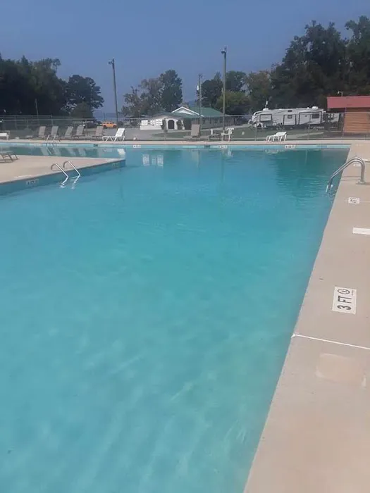 Mountain Lakes Resort 9