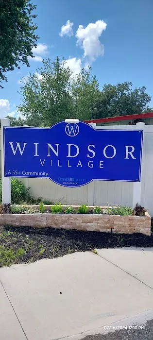 Windsor Village 10